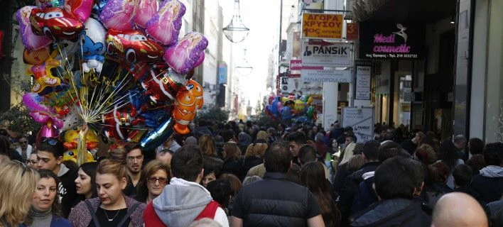 Εορταστικό ωράριο: Ξεκινά αύριο, ποιες Κυριακές θα είναι ανοικτά τα καταστήματα